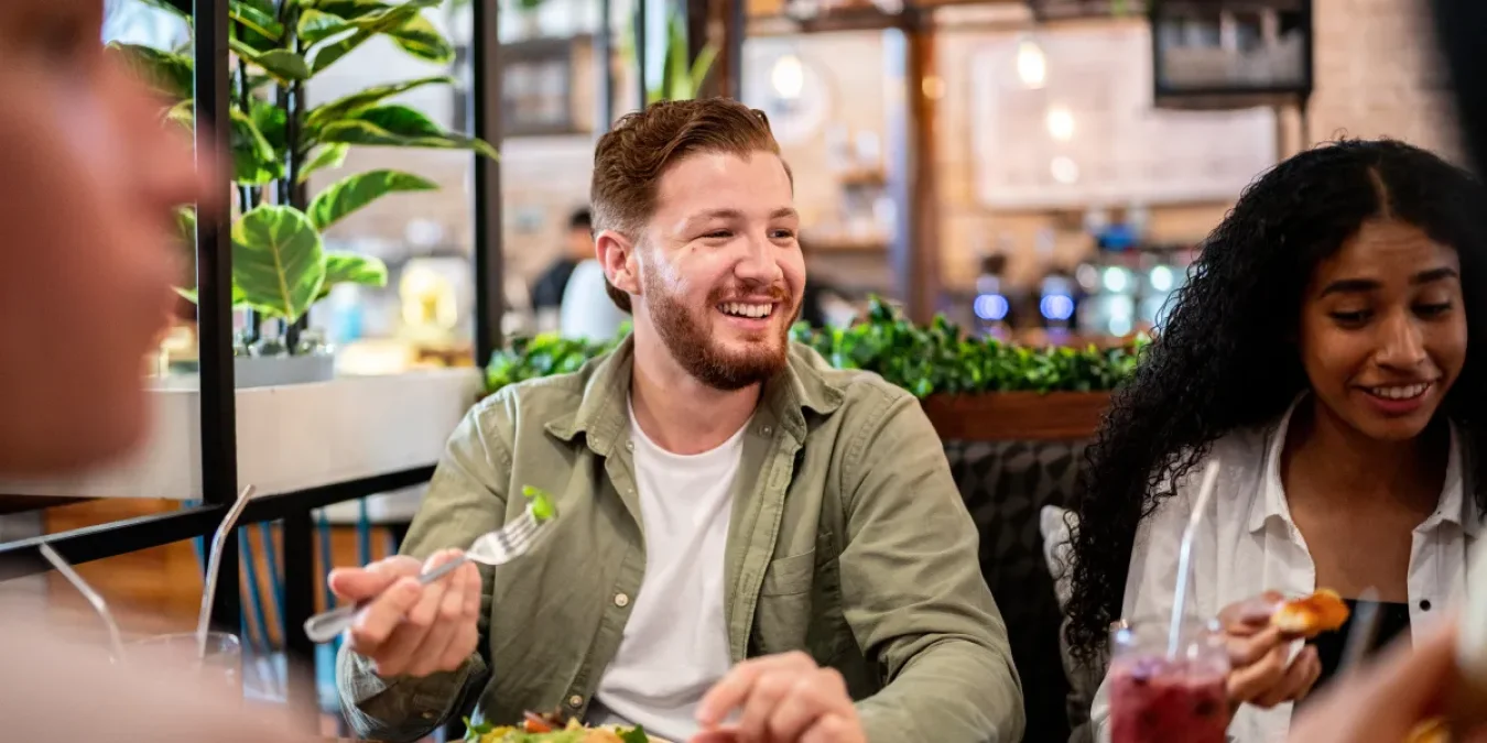 Phones banned at the bar: Why Gen Z is actually cheering the no-screen dining movement | Fortune