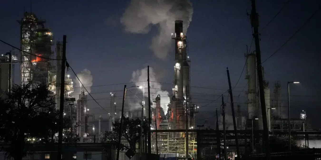 A major U.S. gasoline production hub is in such a severe drought that its refineries may be hobbled. 'We are actively praying for a hurricane' | Fortune