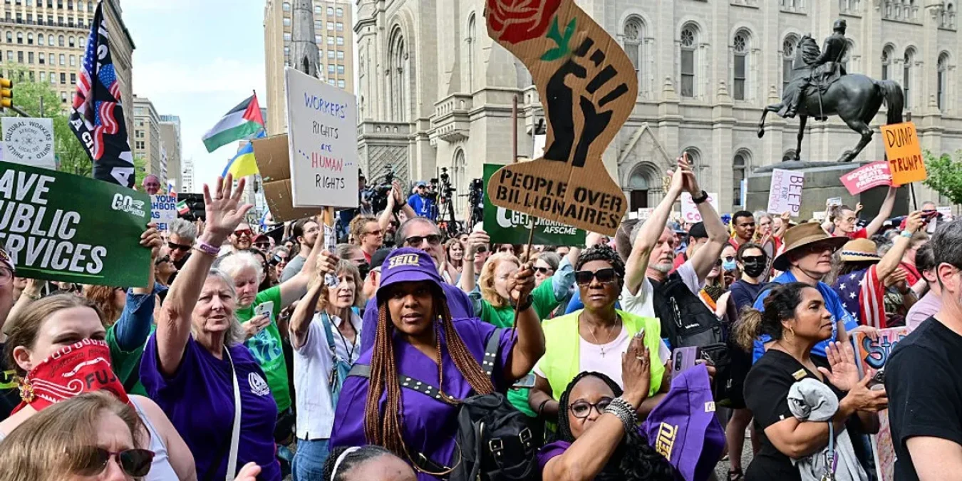 US Labor Gears Up for 'May Day Strong' Demonstrations Amidst Growing Worker Concerns