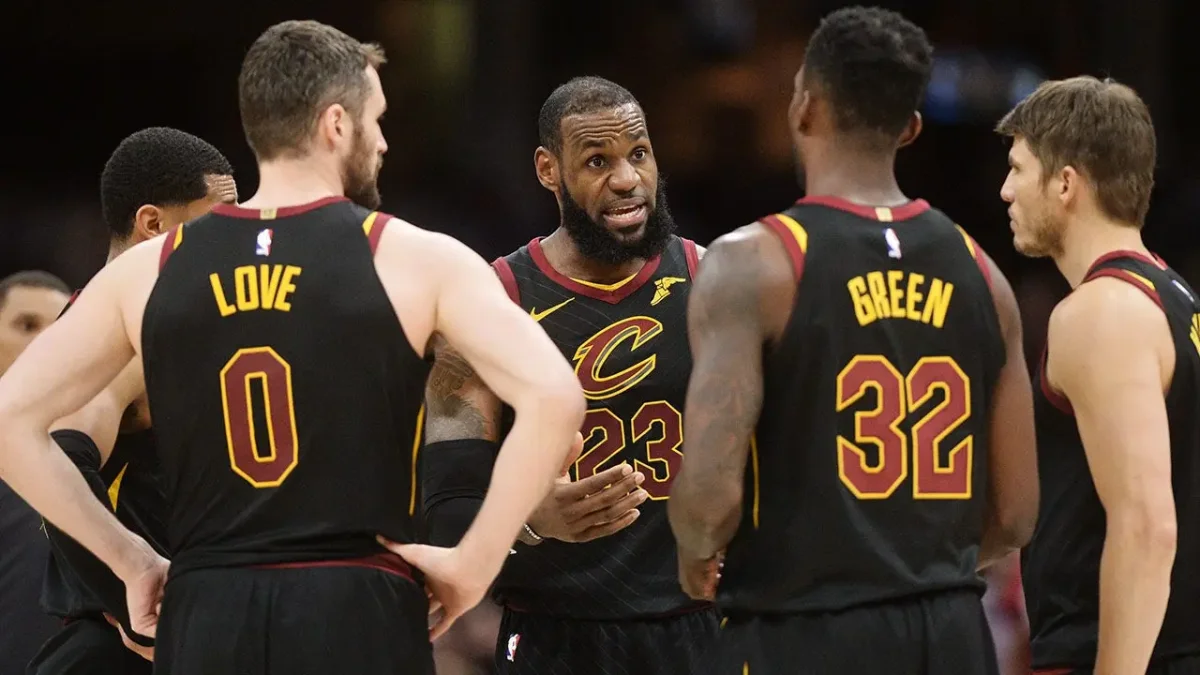 Cavaliers Face Imminent Playoff Elimination as Knicks Dominate; LeBron James Return Speculation Rekindled by Analyst