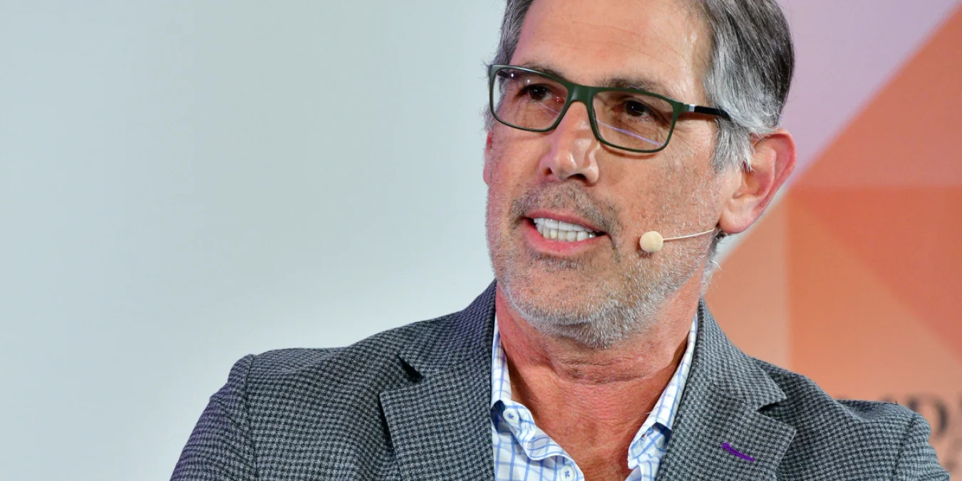 Seasoned CEO Calls for Pragmatism Over AI Hysteria in Boardrooms